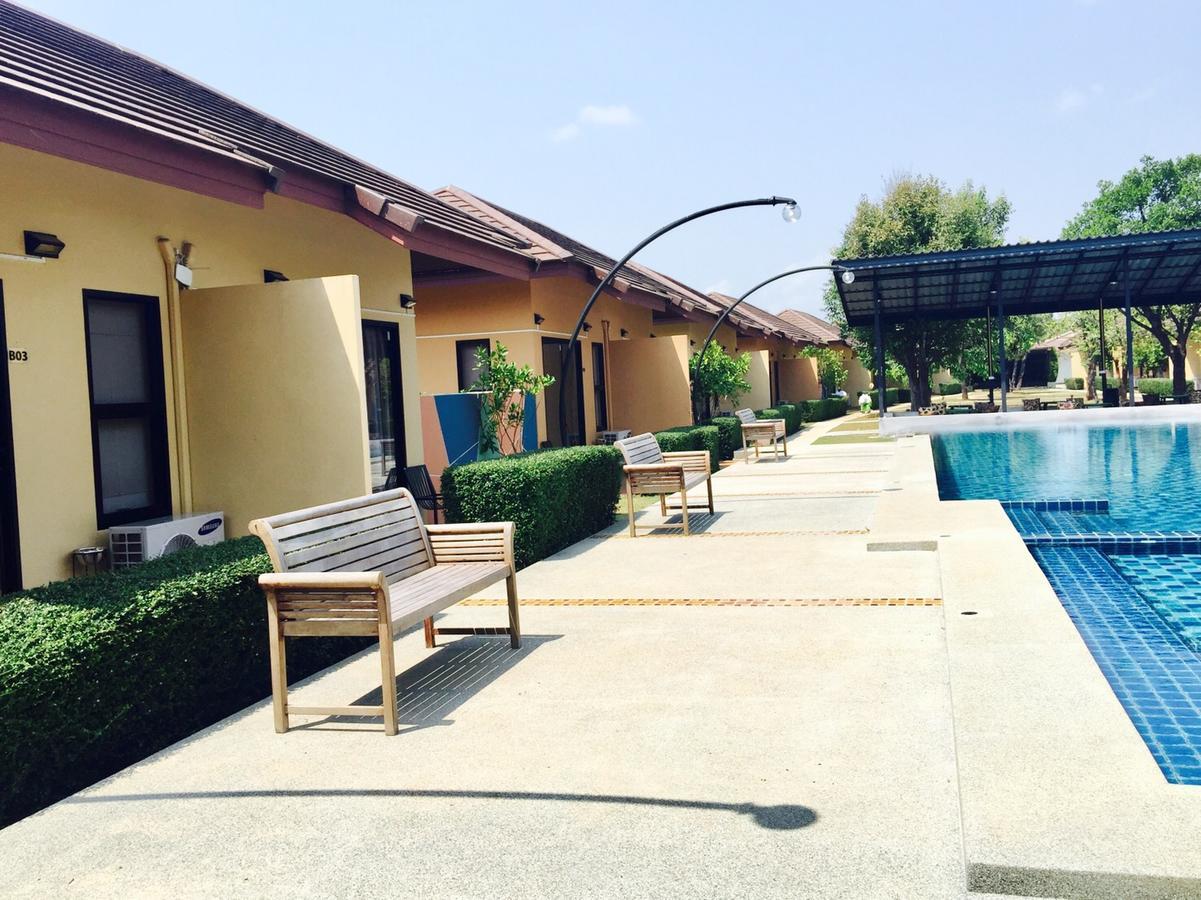 Green Adamas Resort Chumphon Bagian luar foto